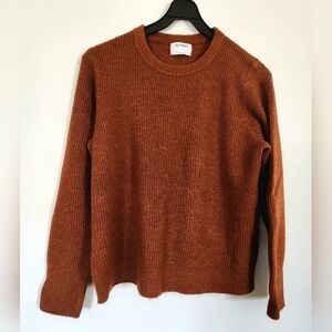 Gently Used Old Navy Burnt Orange Sweater in Size Large